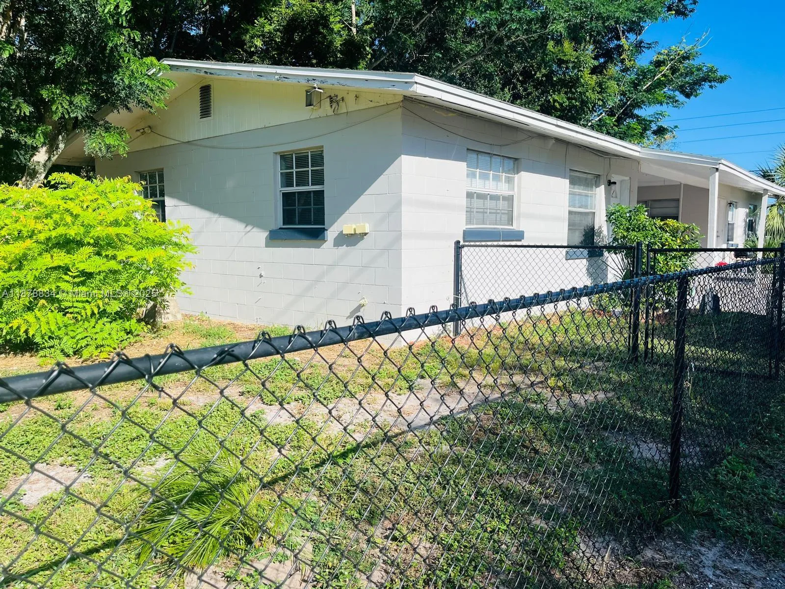 627 Washington Avenue # A, Lake Wales, FL 33853 photo 2