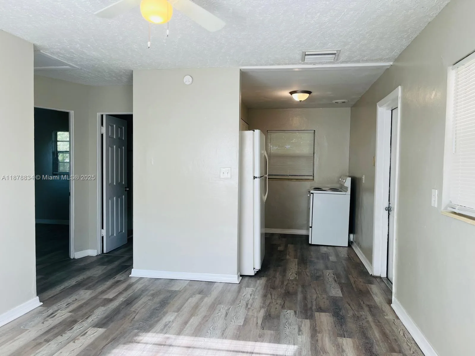 627 Washington Avenue # A, Lake Wales, FL 33853 photo 4