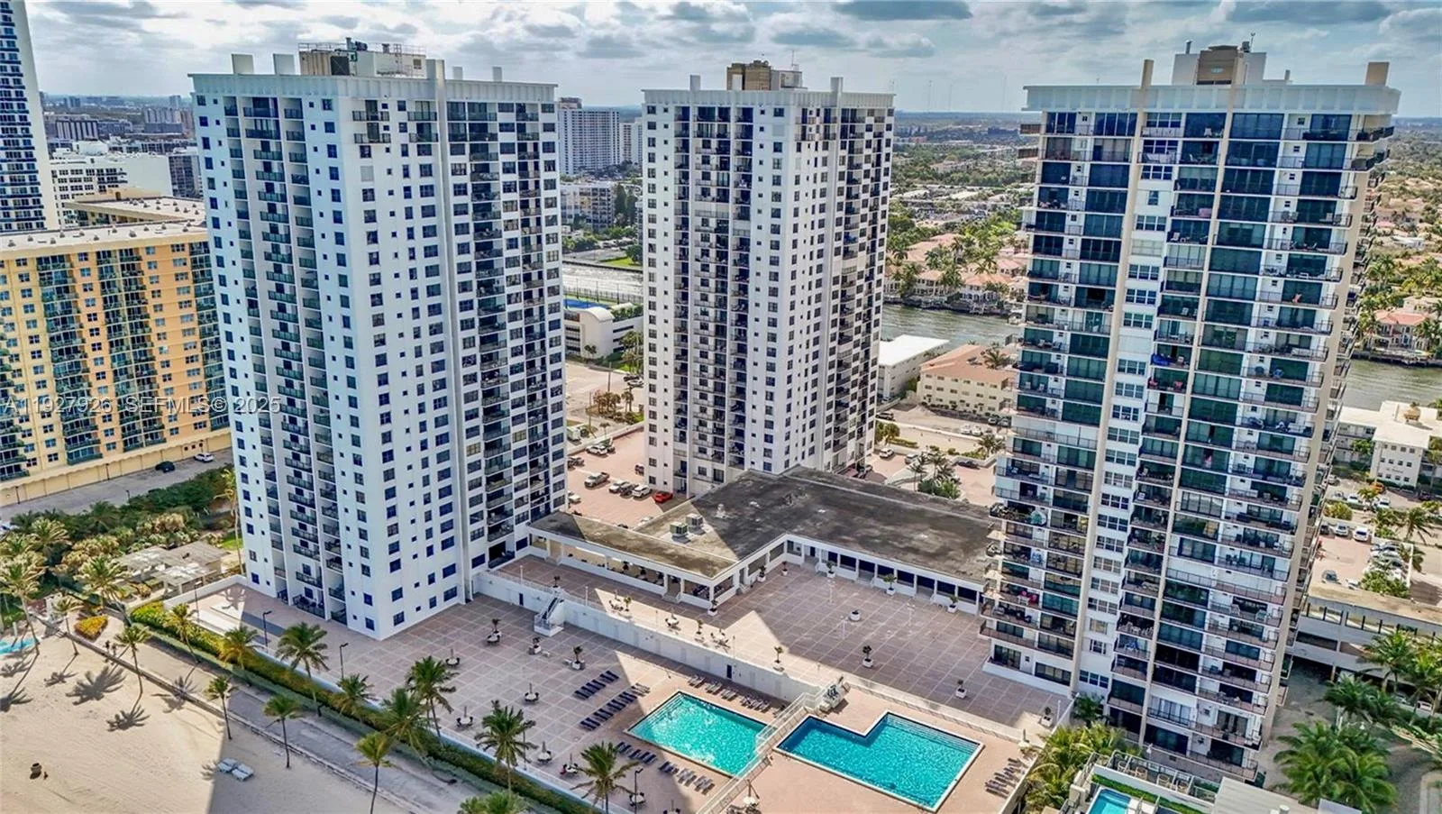 2401 S Ocean Dr # 1007, Hollywood, FL 33019 photo 2