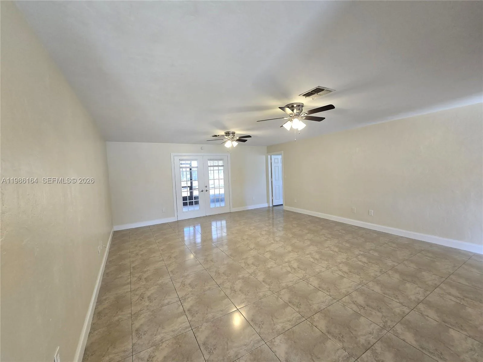 1417 Cornelia Avenue, Sebring, FL 33870 photo 3