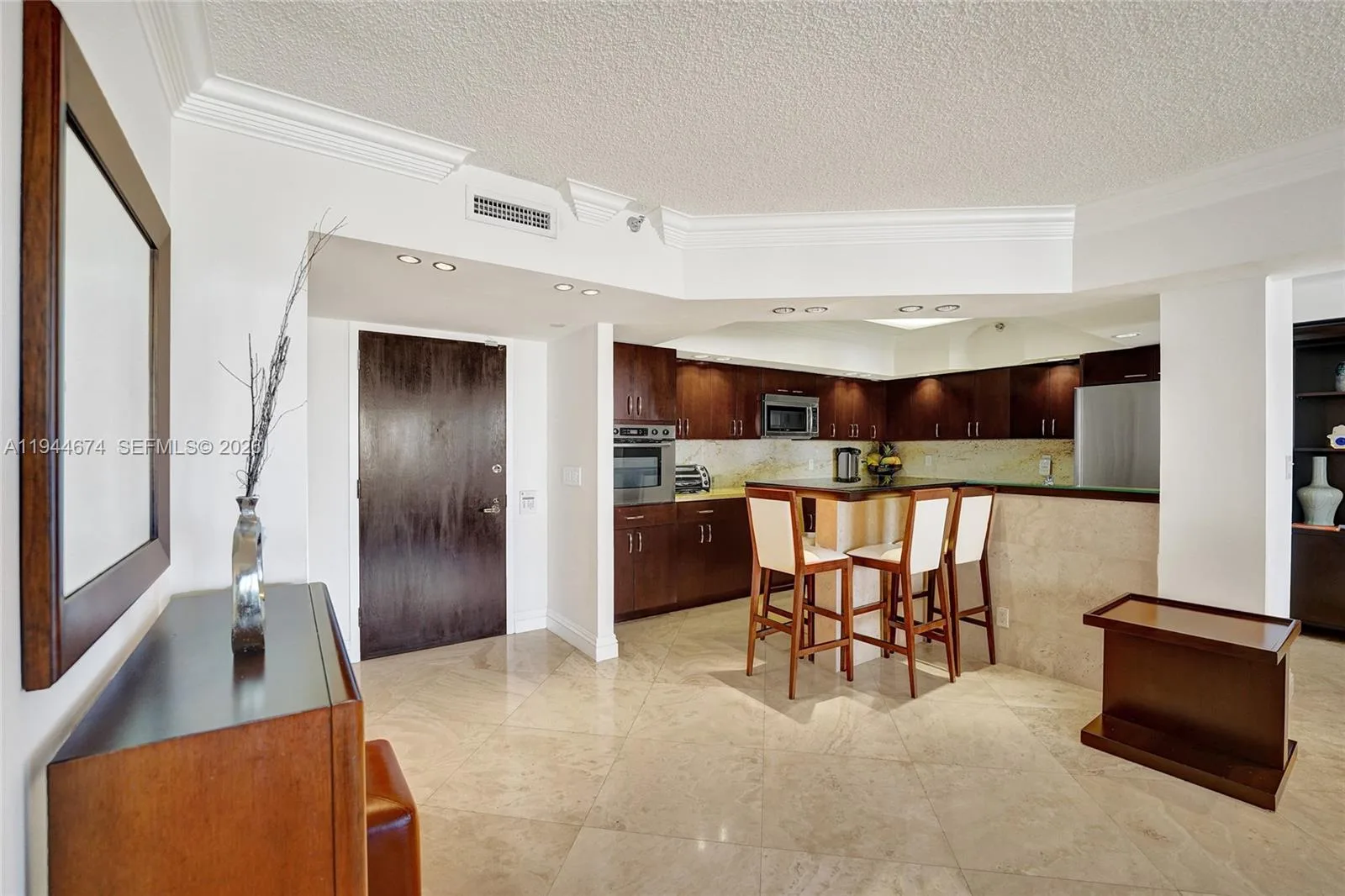19667 Turnberry Way # 12F, Aventura, FL 33180 photo 5