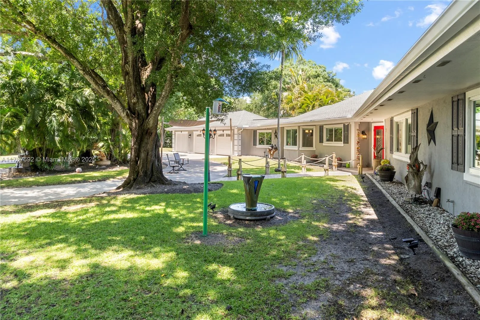 886 44th Ct, Vero Beach, FL 32966 photo 4