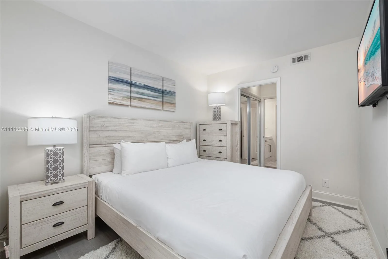 2301 Collins Ave # 328, Miami Beach, FL 33139 photo 2