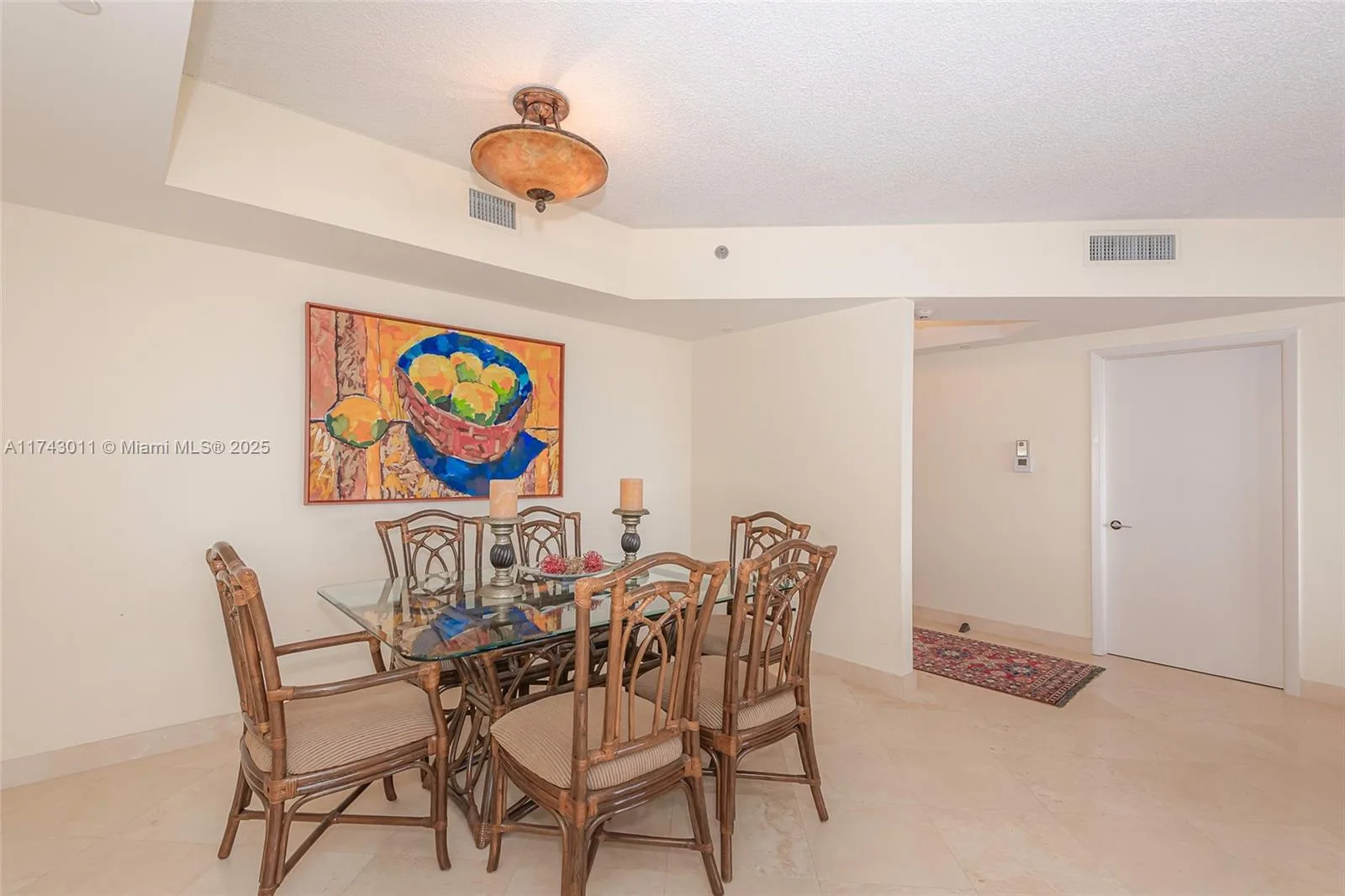 2000 Island Blvd # 1708, Aventura, FL 33160 photo 4