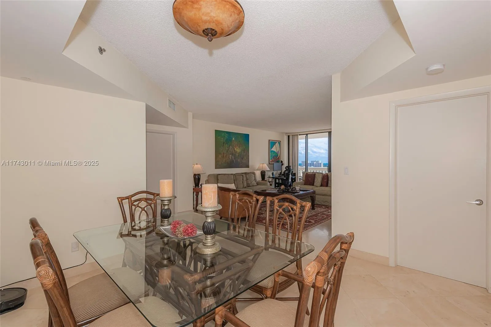 2000 Island Blvd # 1708, Aventura, FL 33160 photo 5