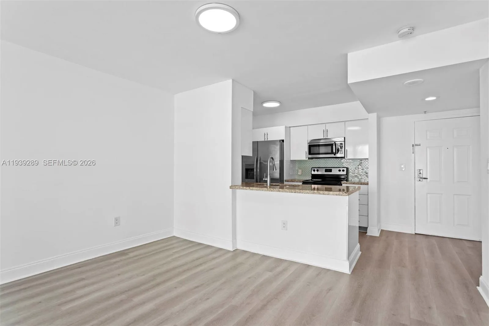 1155 Brickell Bay Dr # 2206, Miami, FL 33131 photo 7