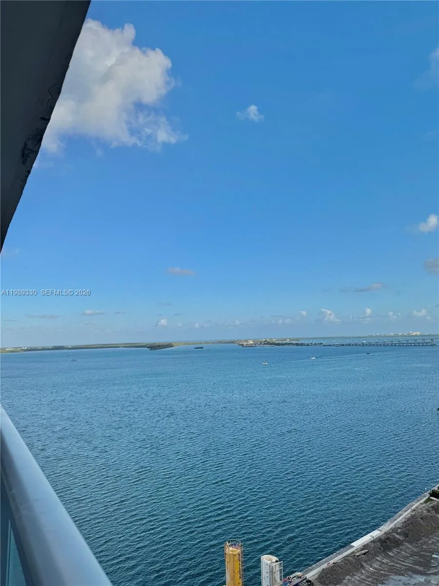1155 Brickell Bay Dr # 1705, Miami, FL 33131 photo 2