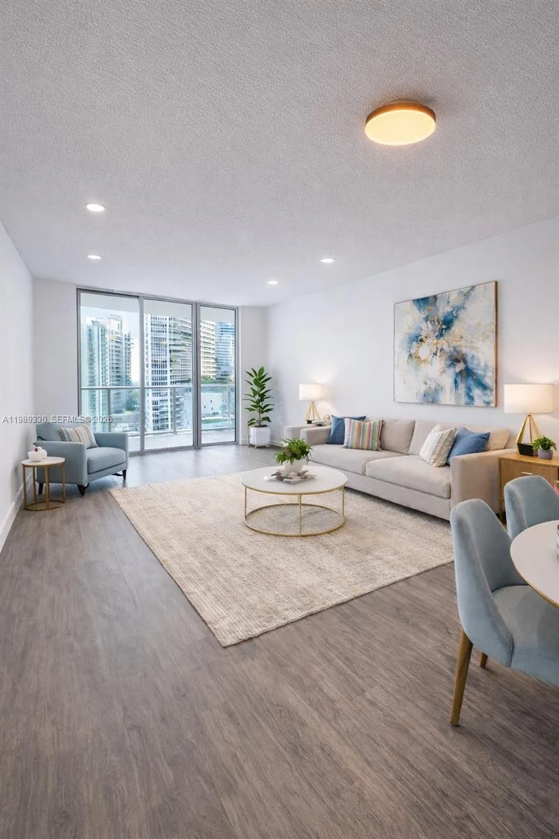 1155 Brickell Bay Dr # 1705, Miami, FL 33131 photo 3