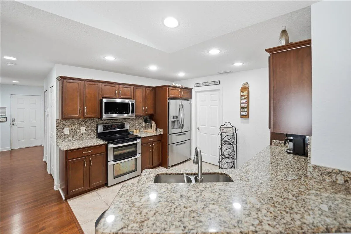 130 Mediterranean Boulevard N, Port St. Lucie, FL 34952 photo 9