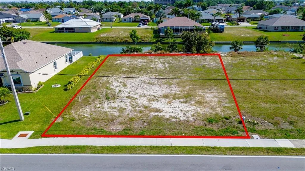 136 NICHOLAS Parkway W, Cape Coral, FL 33990 photo 10