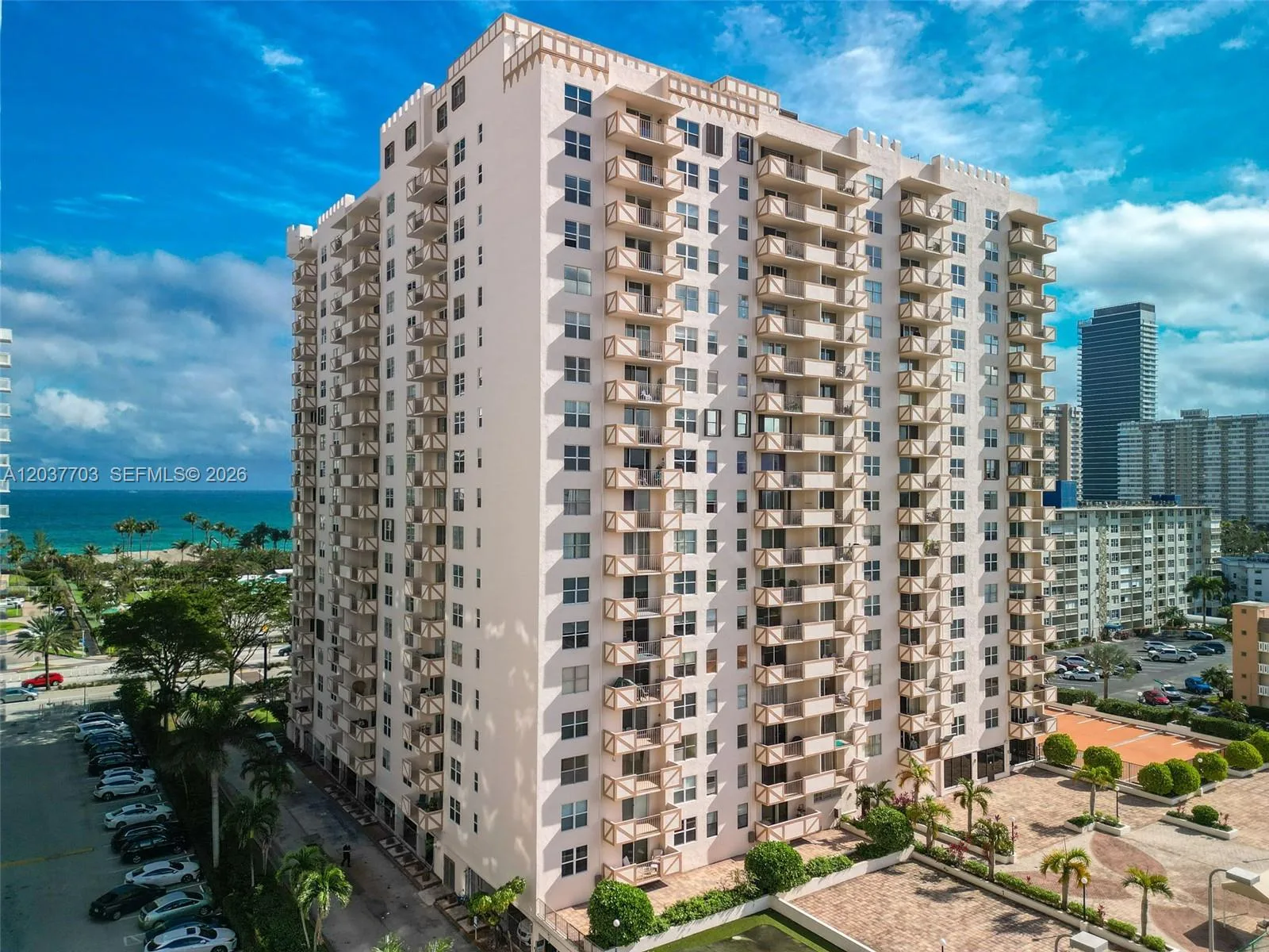 1865 S Ocean Dr # 16B, Hallandale Beach, FL 33009