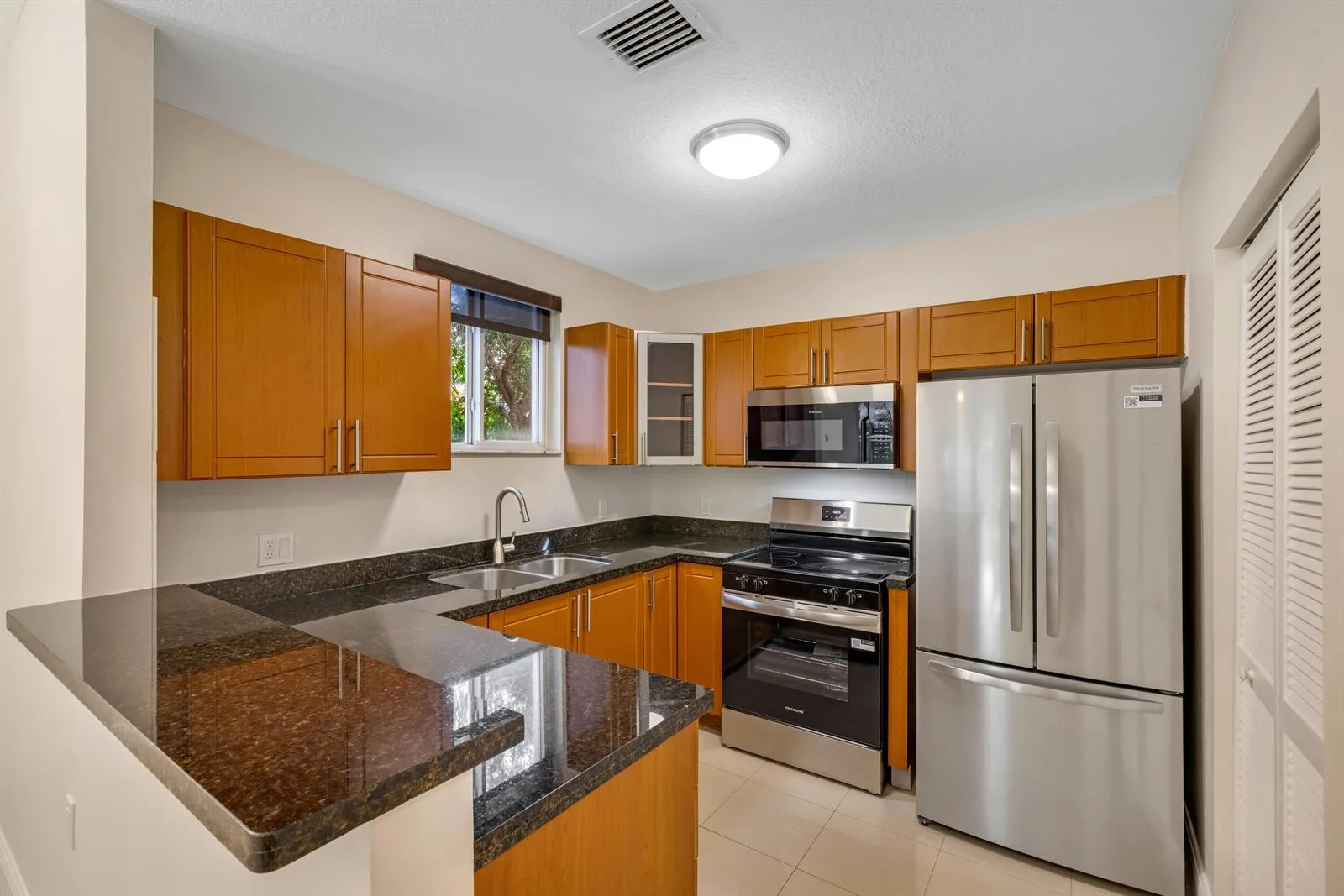 652 NE 63RD Street # 206, Miami, FL 33138 photo 4