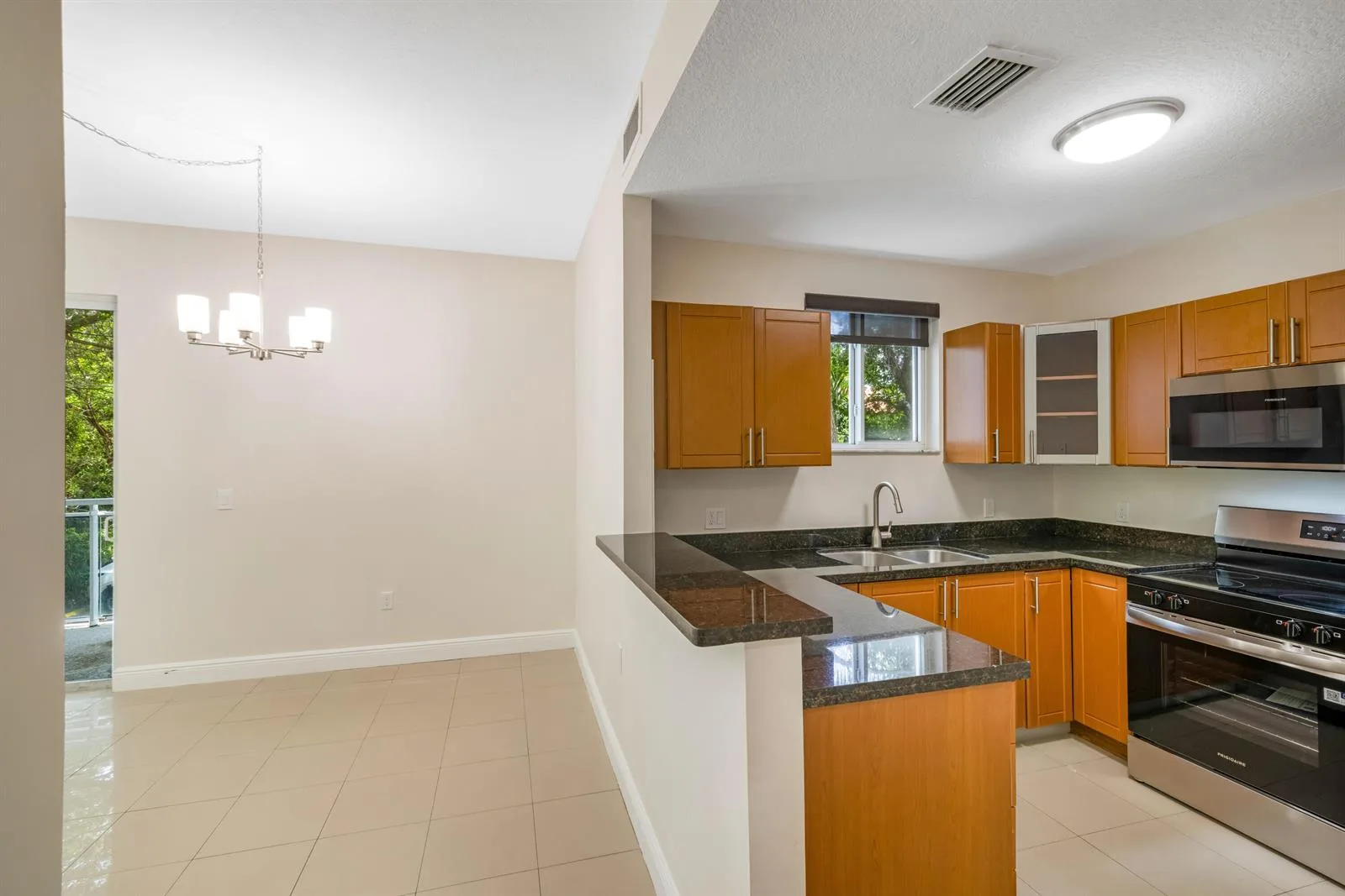 652 NE 63RD Street # 206, Miami, FL 33138 photo 6