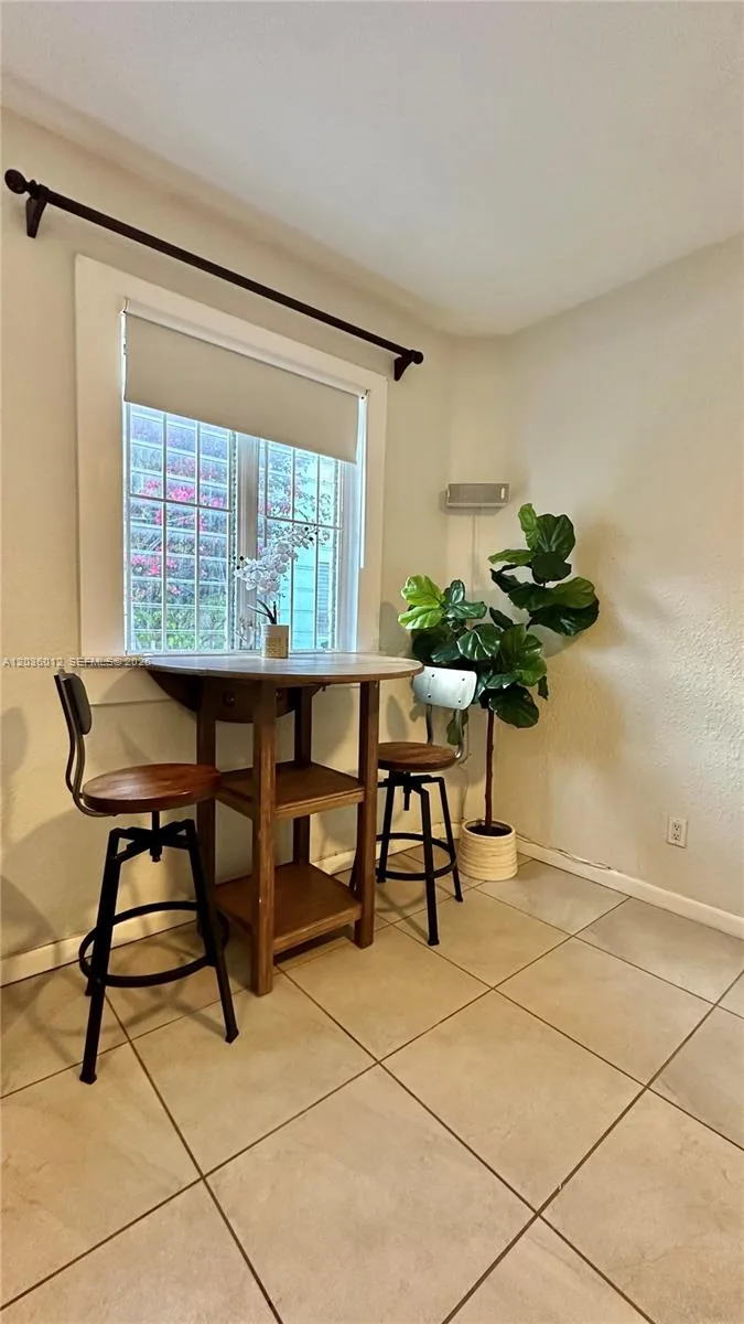 842 Meridian Ave # 1E, Miami Beach, FL 33139 photo 5