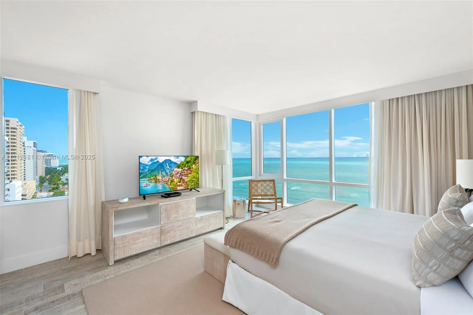 102 24th St # 1219, Miami Beach, FL 33139