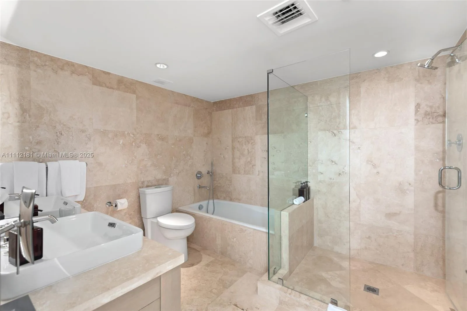 102 24th St # 1219, Miami Beach, FL 33139 photo 13