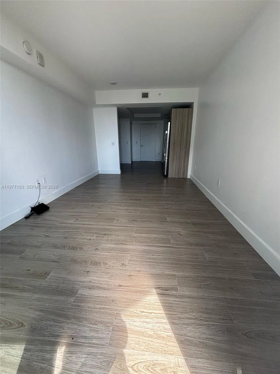 121 NE 34th St # 1503, Miami, FL 33137 photo 10