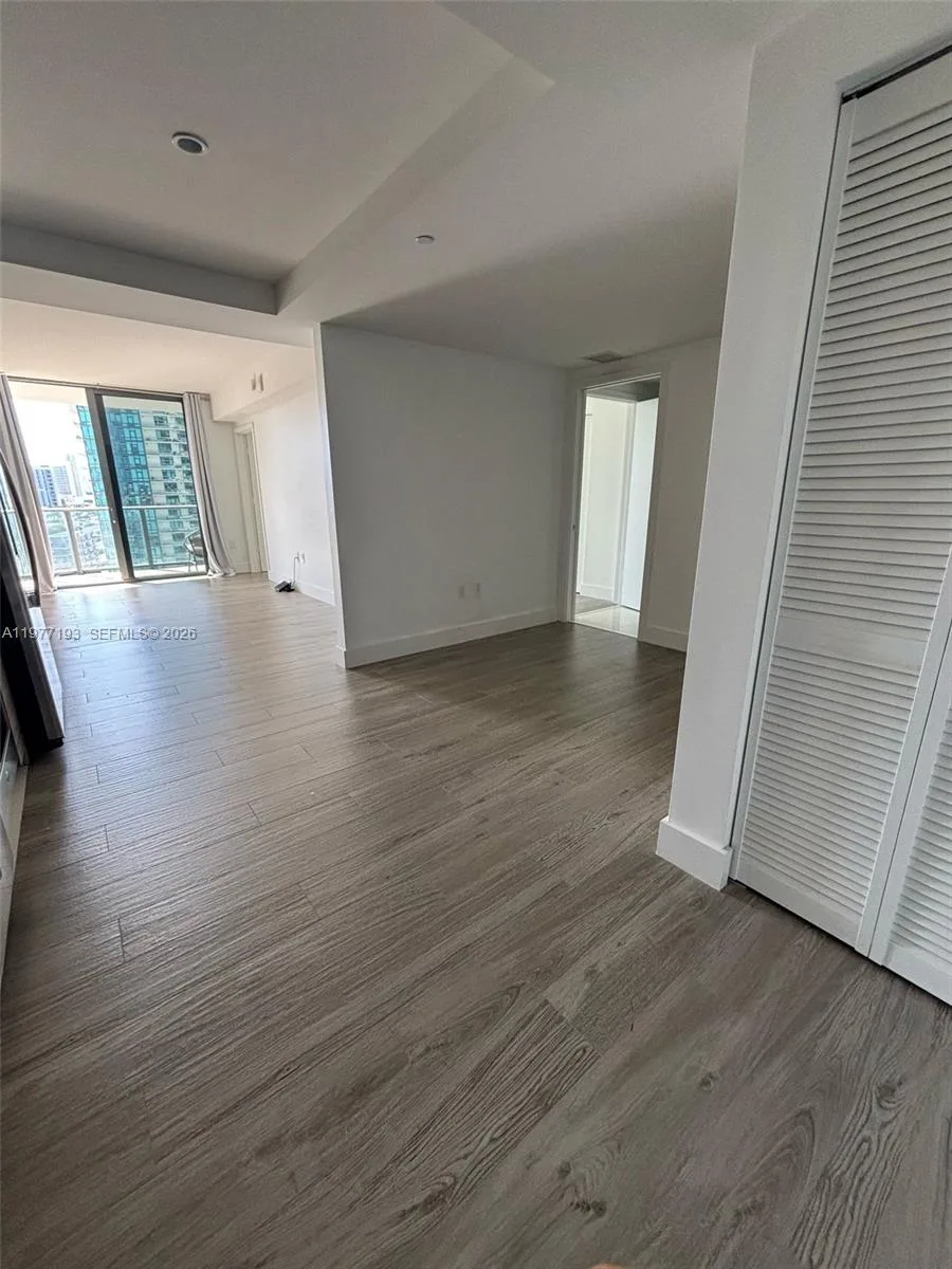 121 NE 34th St # 1503, Miami, FL 33137 photo 6