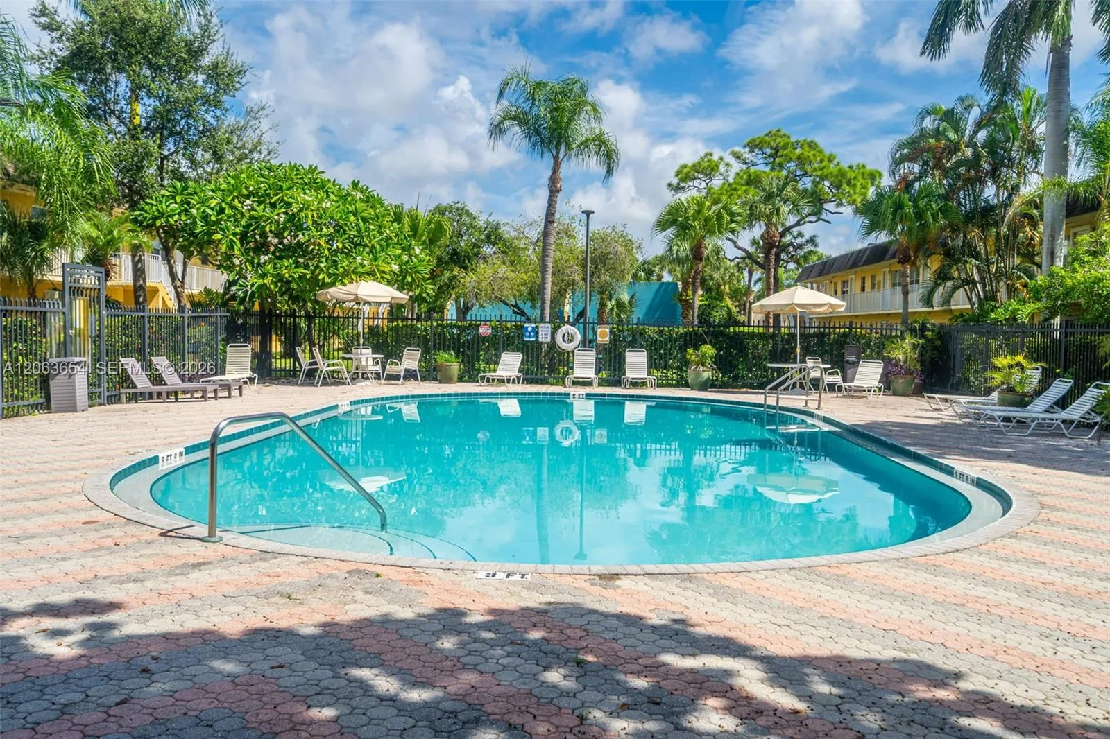 5168 NE 6th Ave # 416, Oakland Park, FL 33334 photo 3