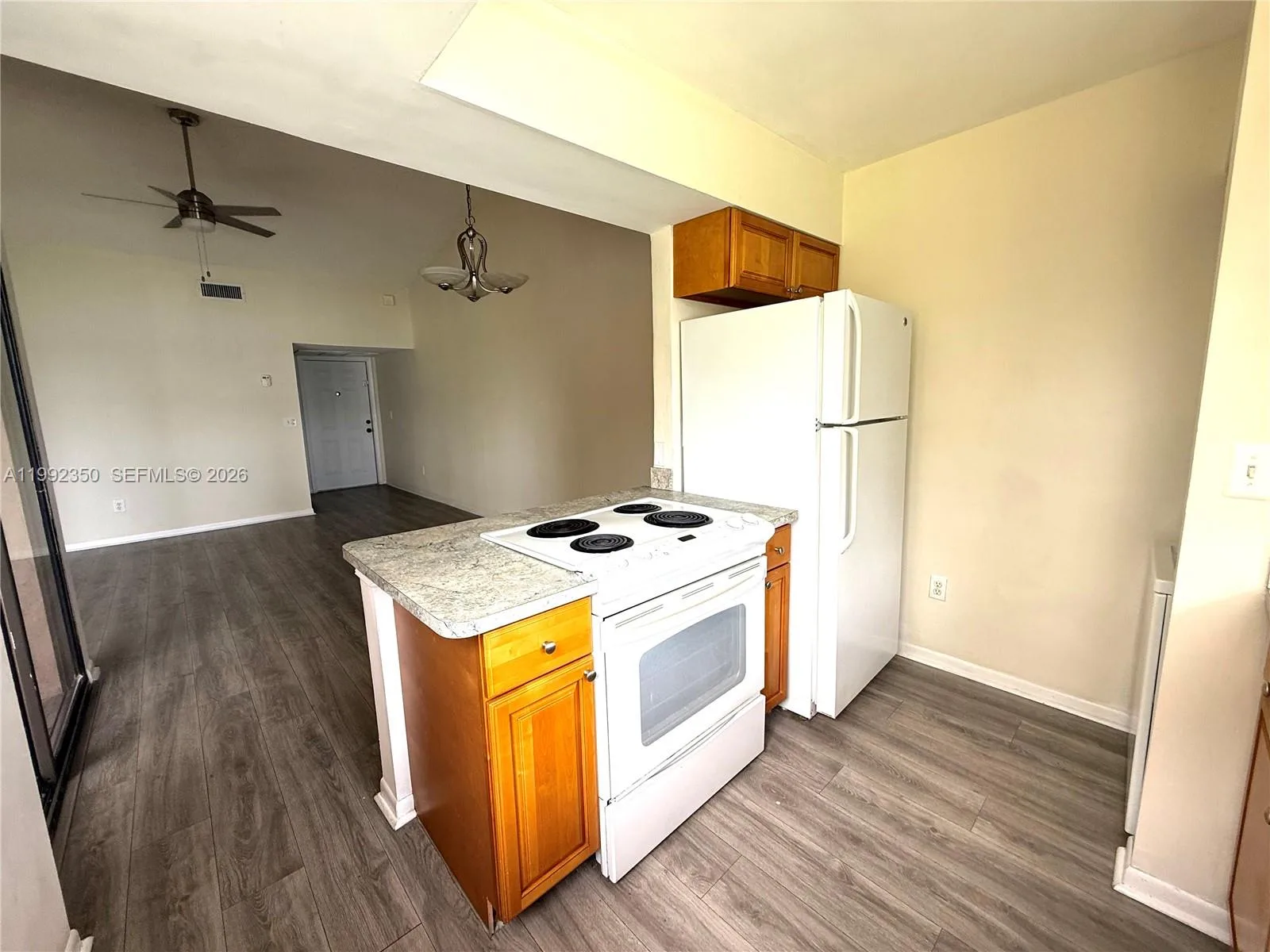 800 Independence Dr # 800I, Homestead, FL 33034