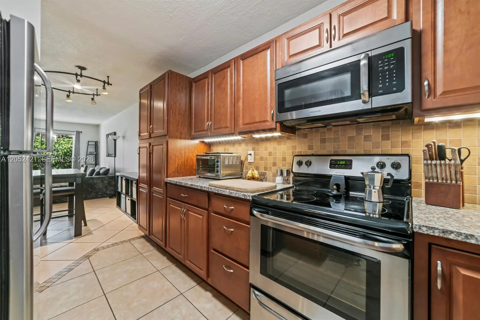 1400 Tallwood Ave # 107, Hollywood, FL 33021 photo 8