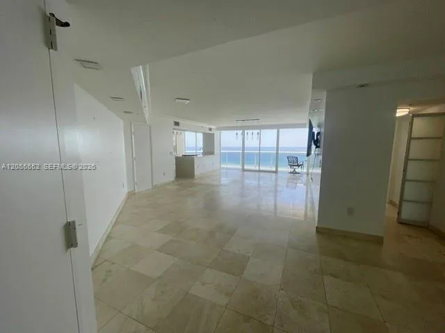 6301 Collins Ave # 2402, Miami Beach, FL 33141 photo 6