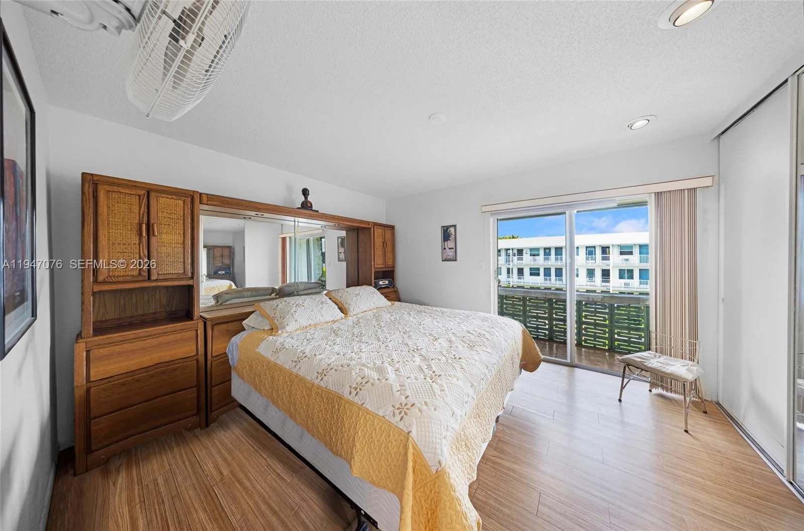 15600 NE 6th Ave # 28D, Miami, FL 33162 photo 11