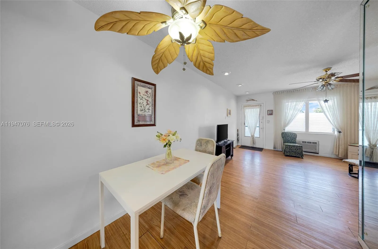 15600 NE 6th Ave # 28D, Miami, FL 33162 photo 5