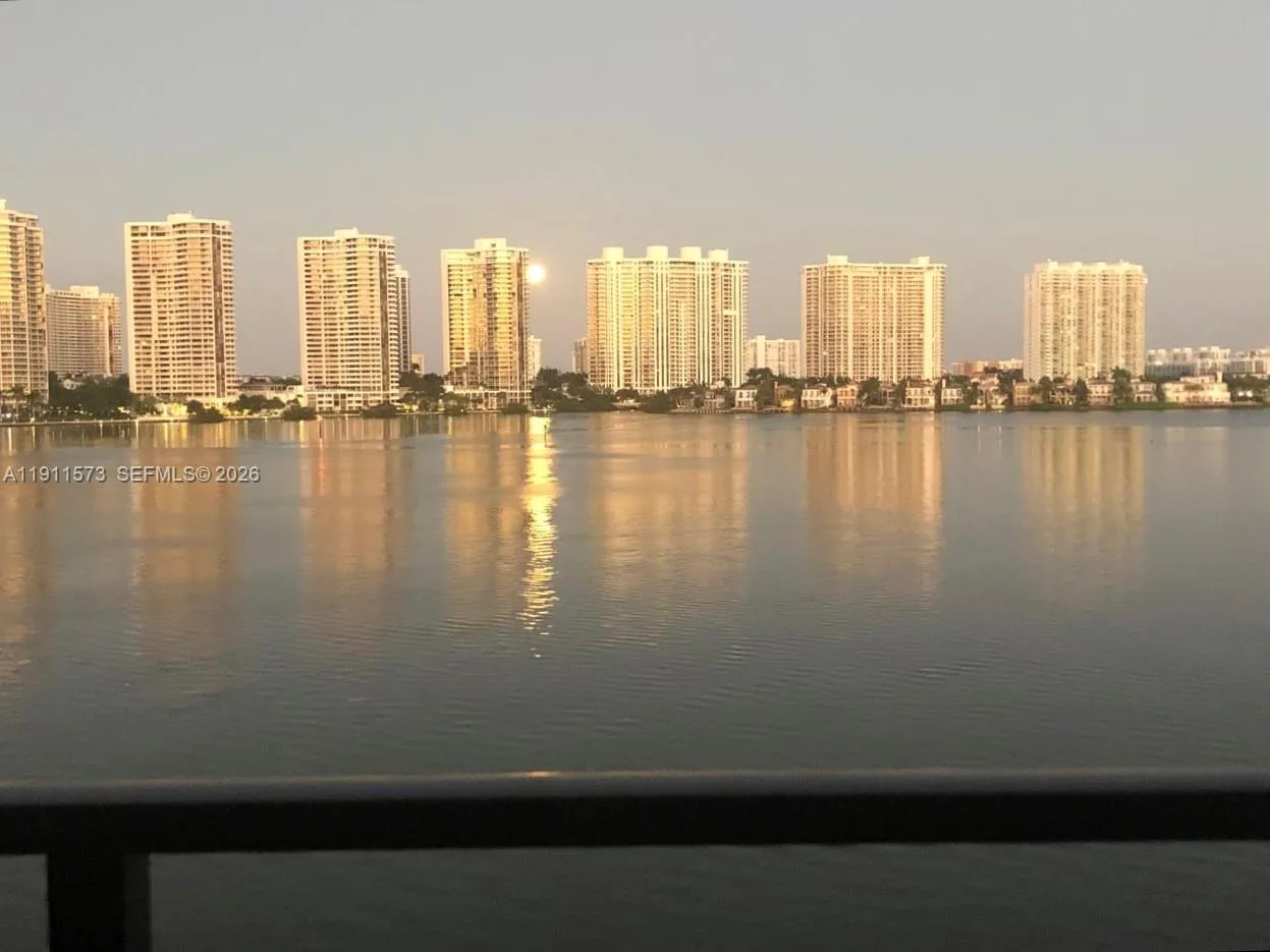 17720 N Bay Rd # 803, Sunny Isles Beach, FL 33160 photo 2