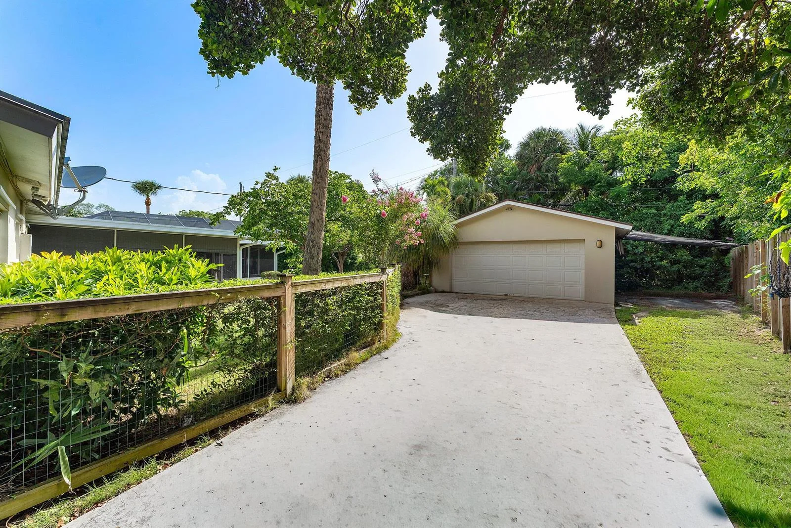 414 S Atlantic Drive, Lantana, FL 33462 photo 4