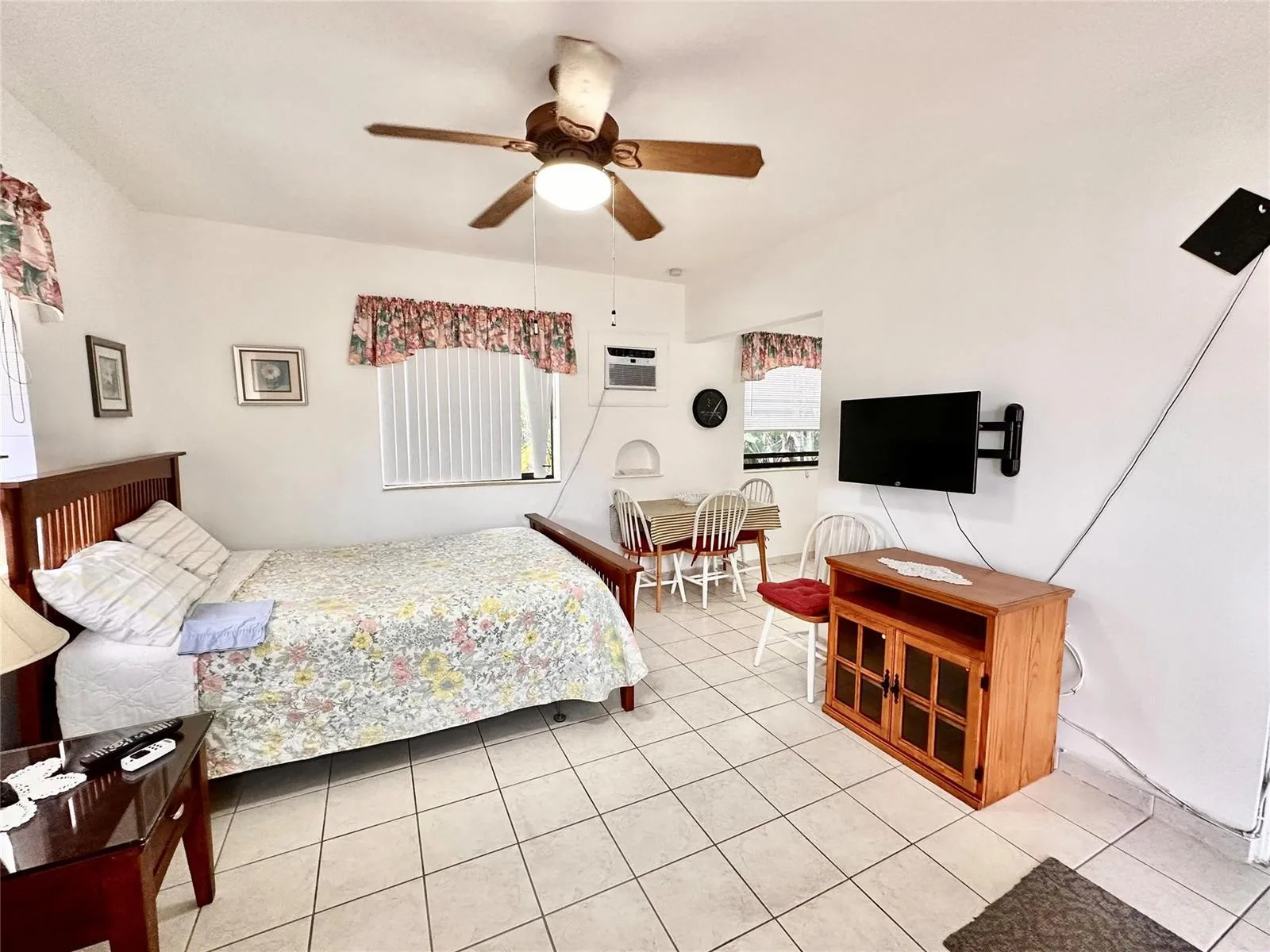 2212 N Surf Road, Hollywood, FL 33019 photo 8