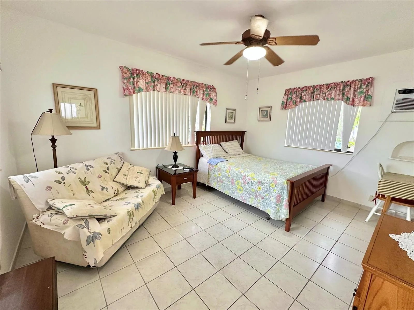 2212 N Surf Road, Hollywood, FL 33019 photo 9