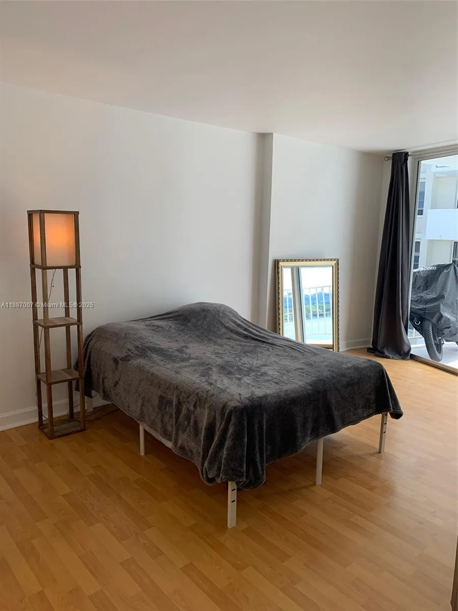 1228 West Ave # 1415, Miami Beach, FL 33139 photo 13