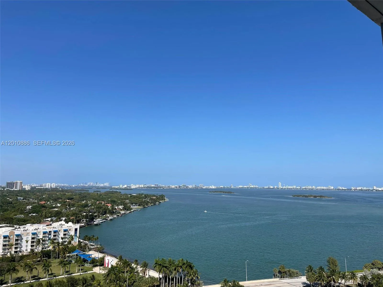 601 NE 36th St # 1705, Miami, FL 33137 photo 2