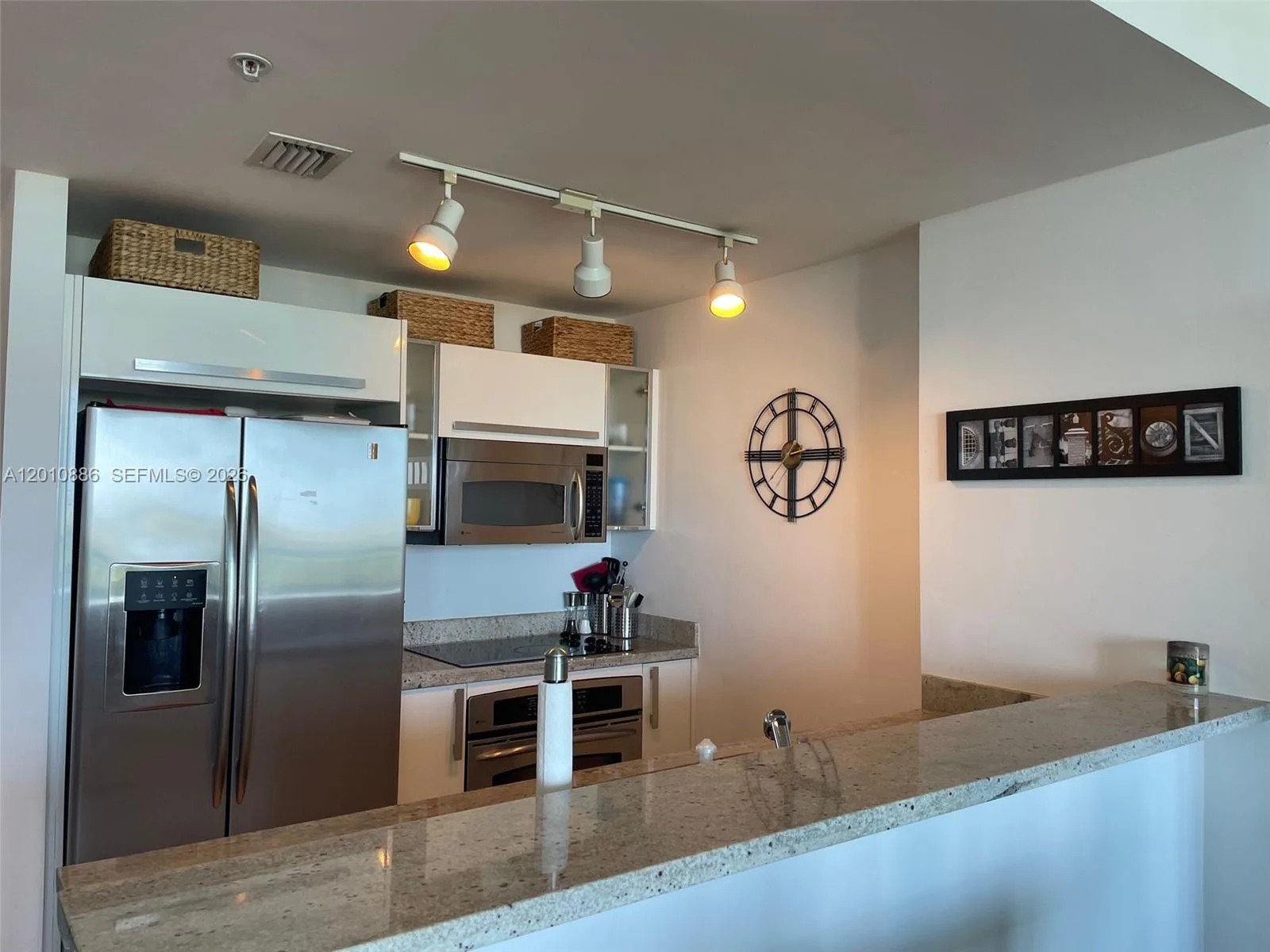 601 NE 36th St # 1705, Miami, FL 33137 photo 5