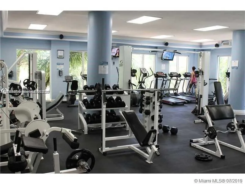 5091 NW 7th St # 807, Miami, FL 33126 photo 12
