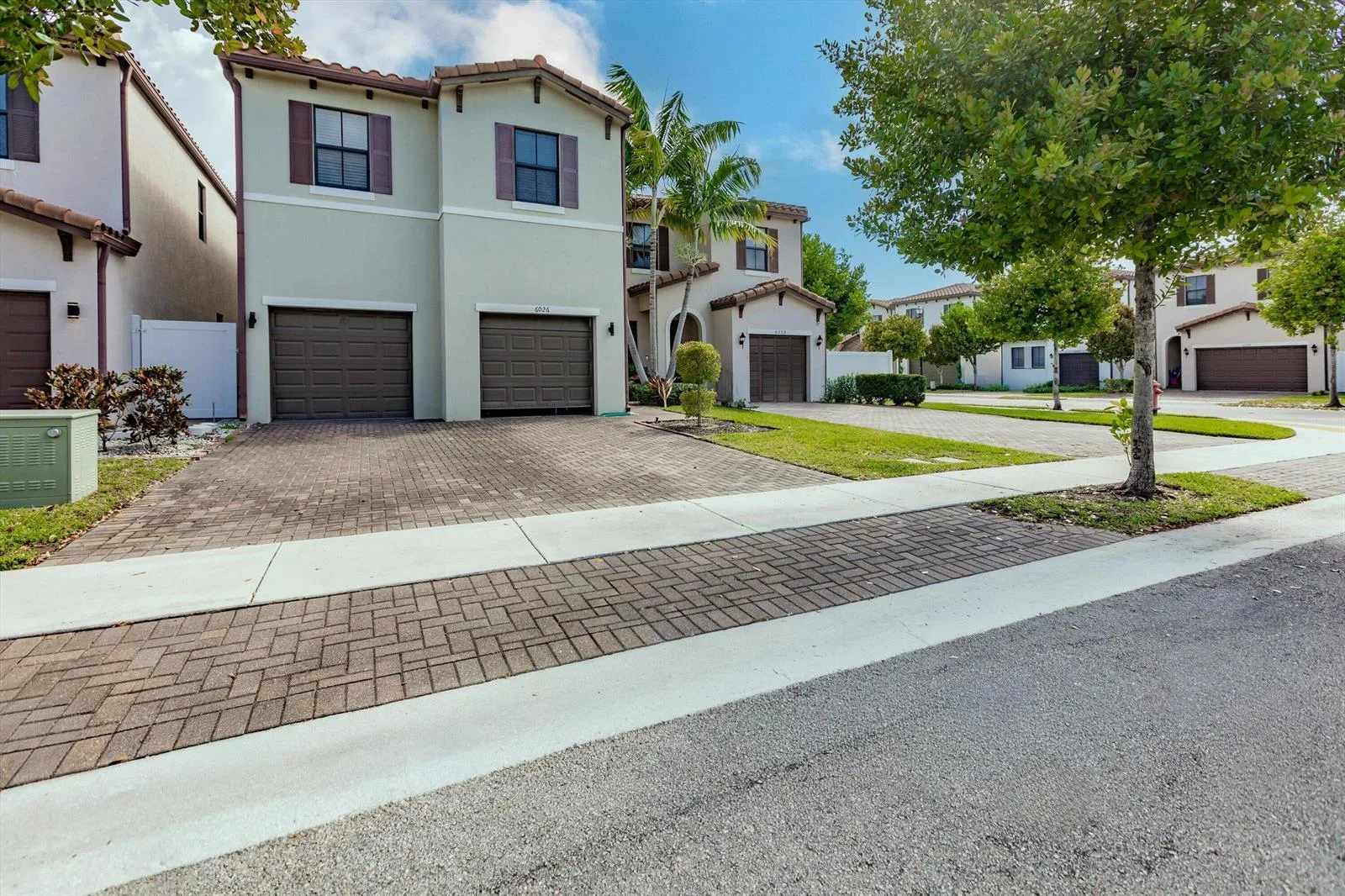 6026 Pine Tree Way # 6026, Riviera Beach, FL 33410
