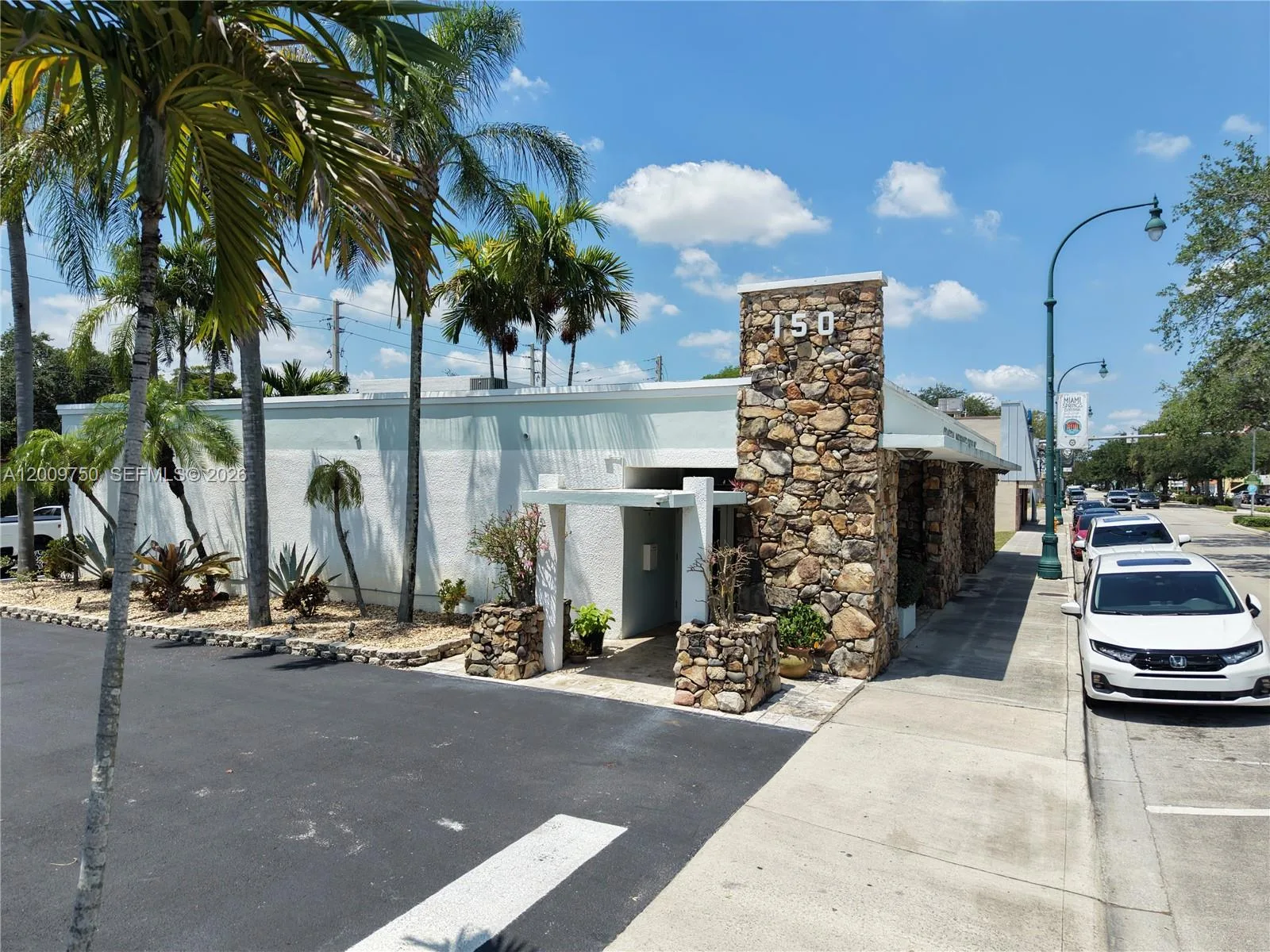 150 Westward Dr # 2, Miami Springs, FL 33166