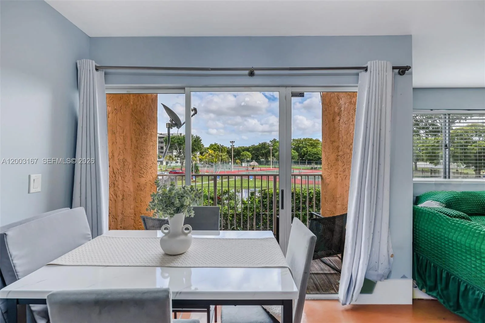 6255 Kendale Lakes Cir # 218, Miami, FL 33183