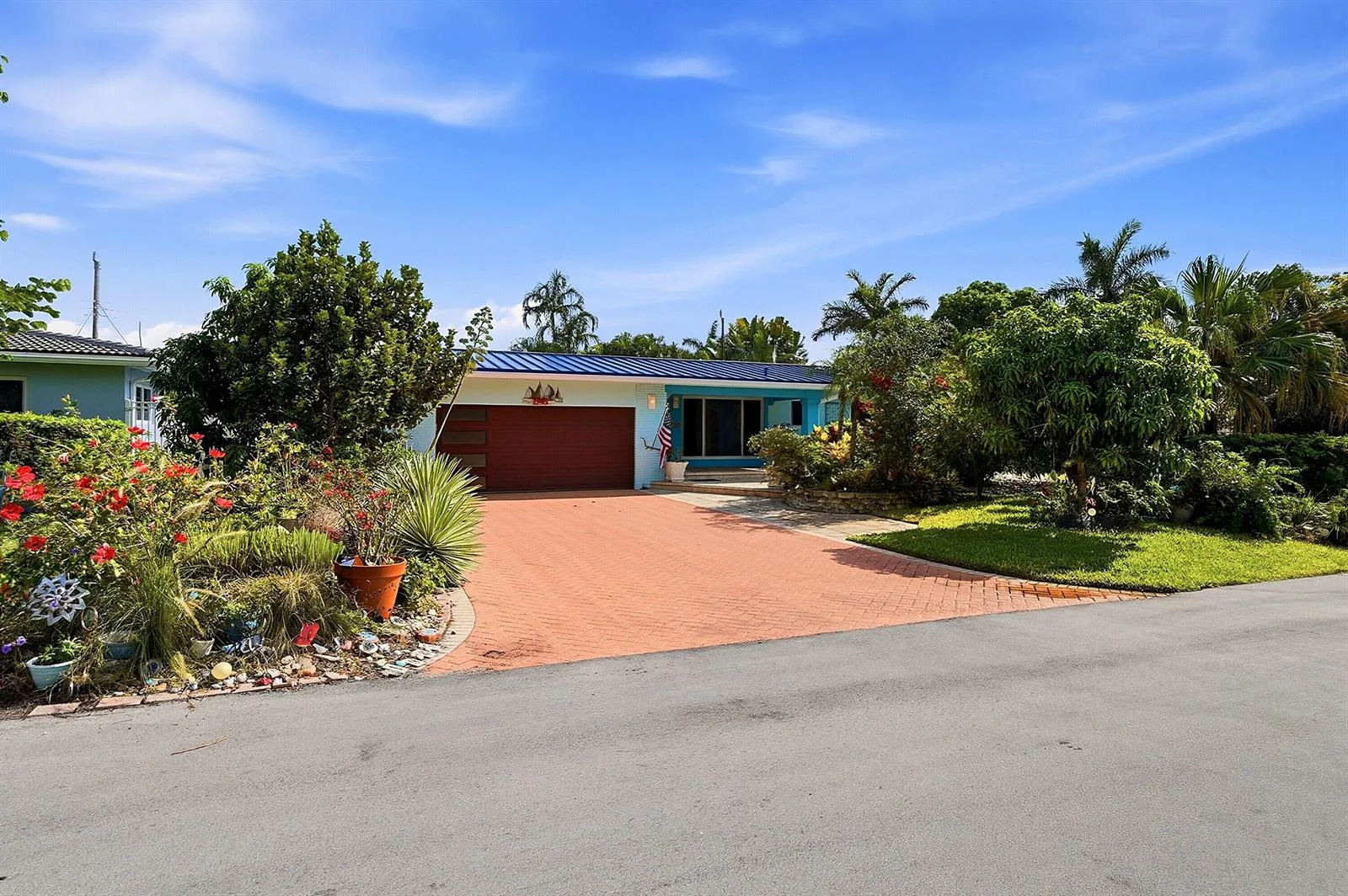 1985 Ocean Mist Drive, Lauderdale By The Sea, FL 33062
