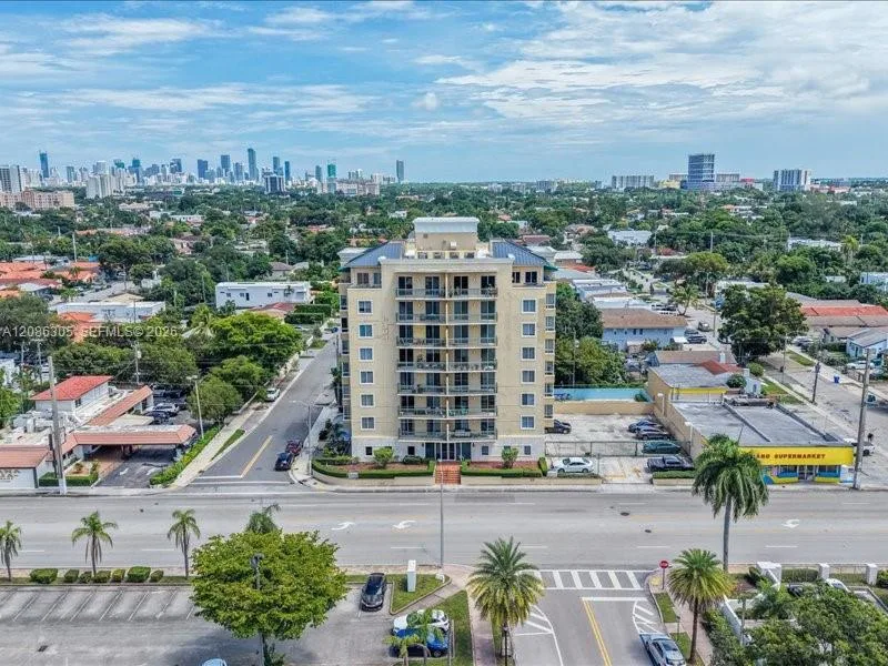 2501 SW Douglas Rd # 202, Miami, FL 33133