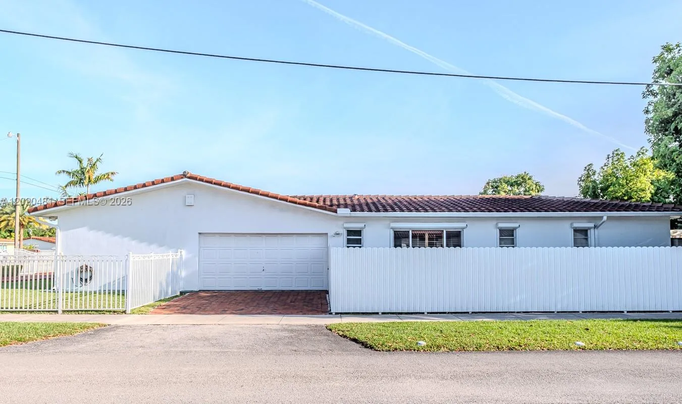 3400 SW 108th Ave, Miami, FL 33165 photo 3