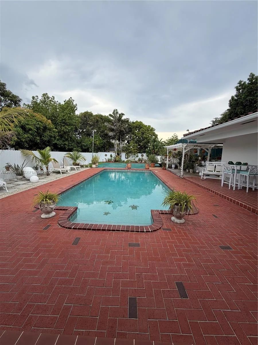 3400 SW 108th Ave, Miami, FL 33165 photo 4