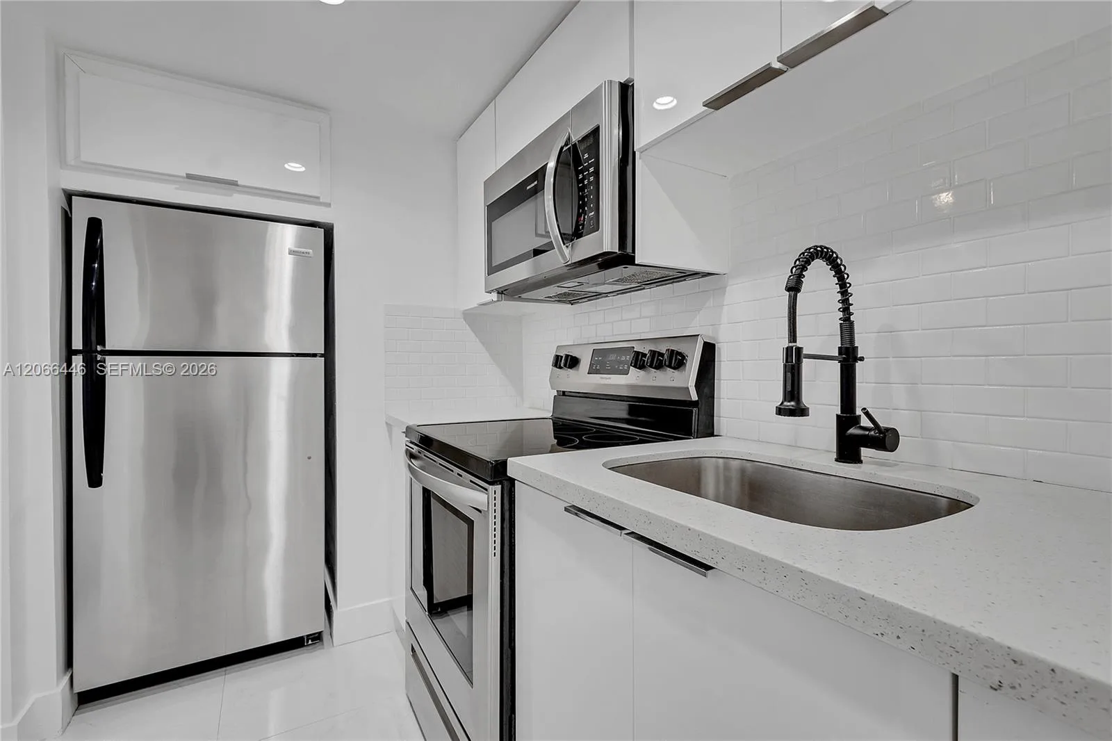 1114 S Douglas Rd # 4, Coral Gables, FL 33134