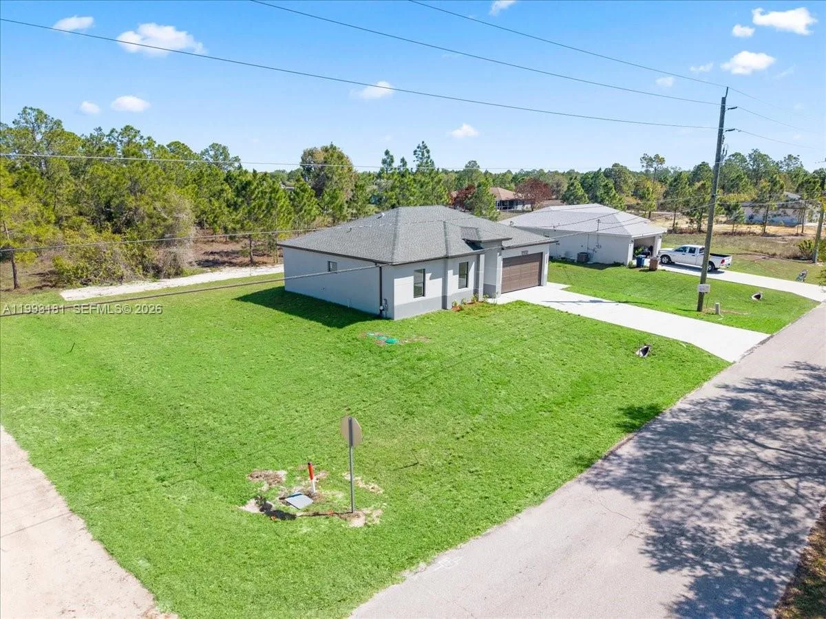 2501 E 15TH ST, Lehigh Acres, FL 33972