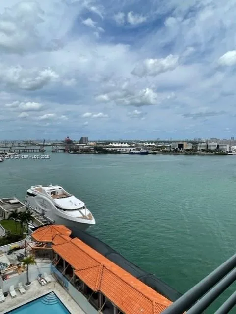 One Miami Unit 1510 at 335 S Biscayne Blvd # 1510, Miami, FL 33131 — photo 1