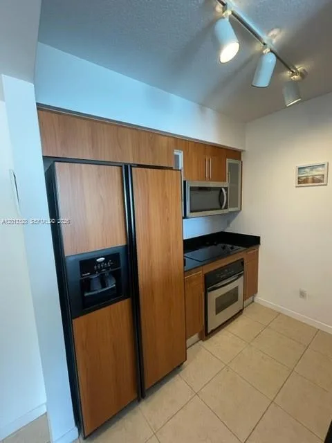 335 S Biscayne Blvd # 1510, Miami, FL 33131 photo 5