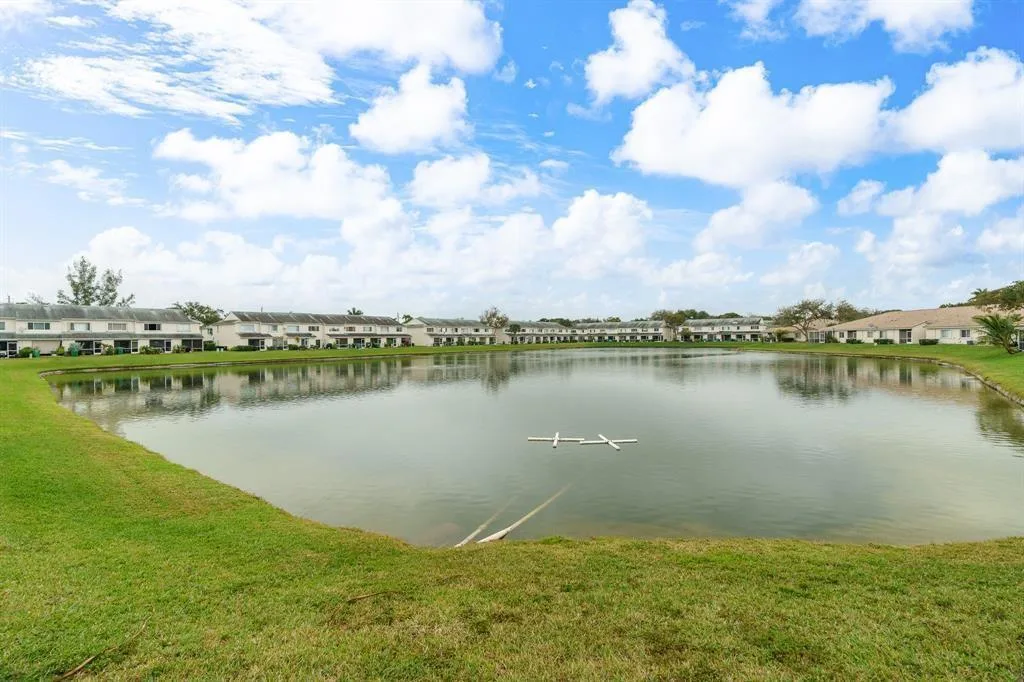 3168 SW 49th Street, Dania Beach, FL 33312 — zdjęcie 2