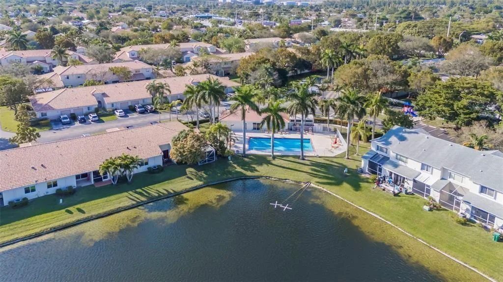 3168 SW 49th Street, Dania Beach, FL 33312 — zdjęcie 5