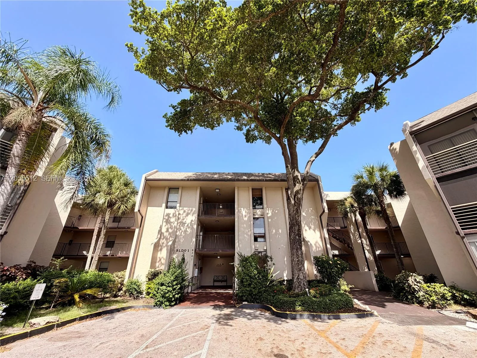 6301 N University Dr # 217, Tamarac, FL 33321 photo 2